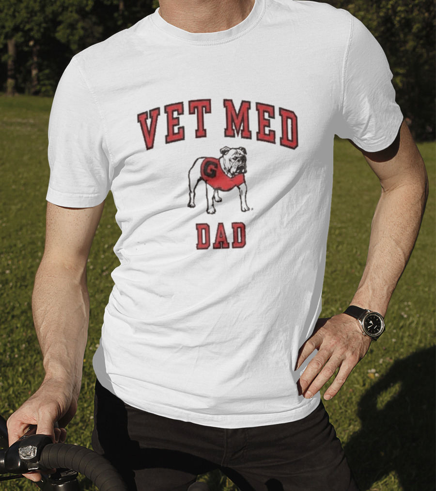 Vet Med Dad Bulldog G T-Shirt