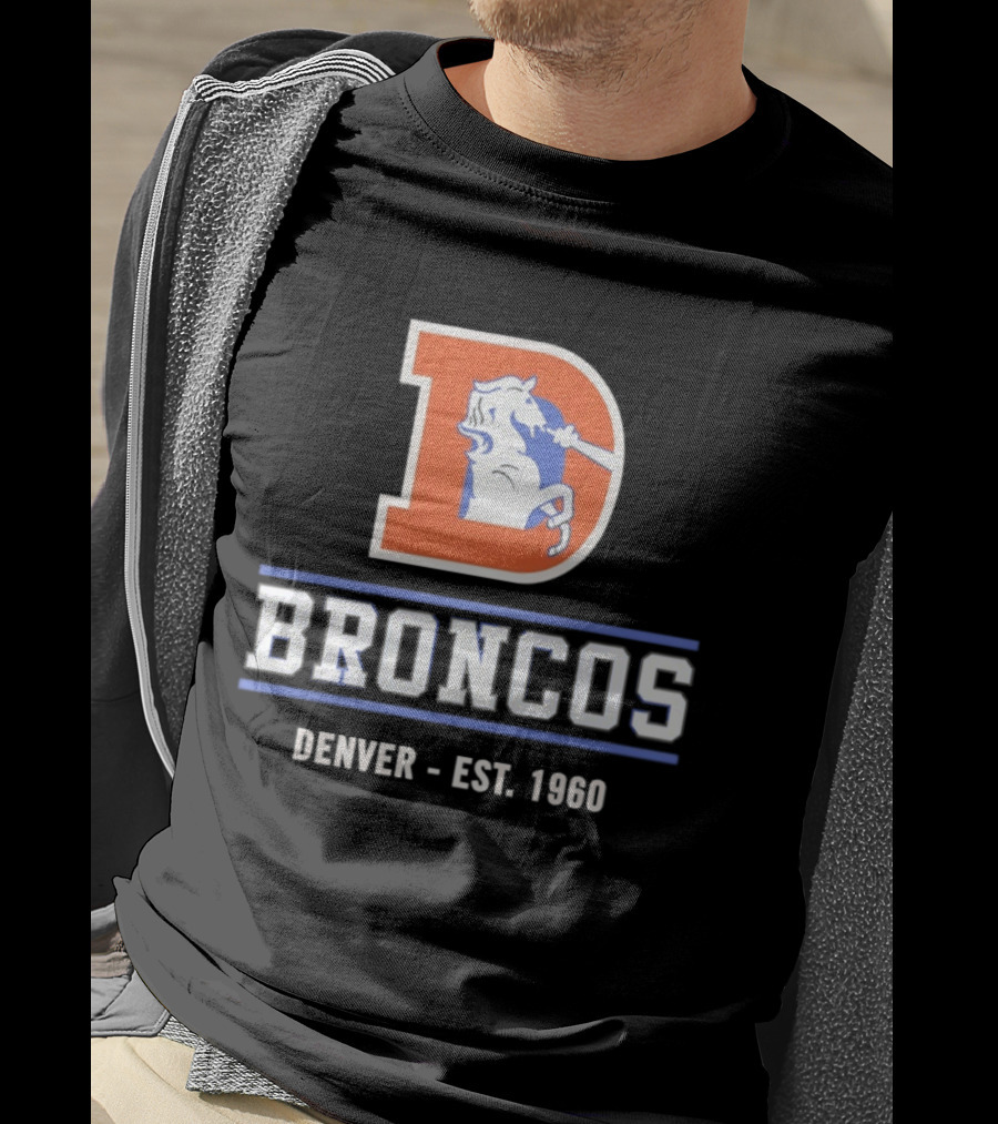 Denver Broncos D Logo Vintage Est 1960 Retro Team Spirit T-Shirt