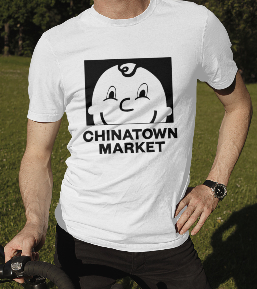 Chinatown Market Smiley Face Retro Cartoon T-Shirt