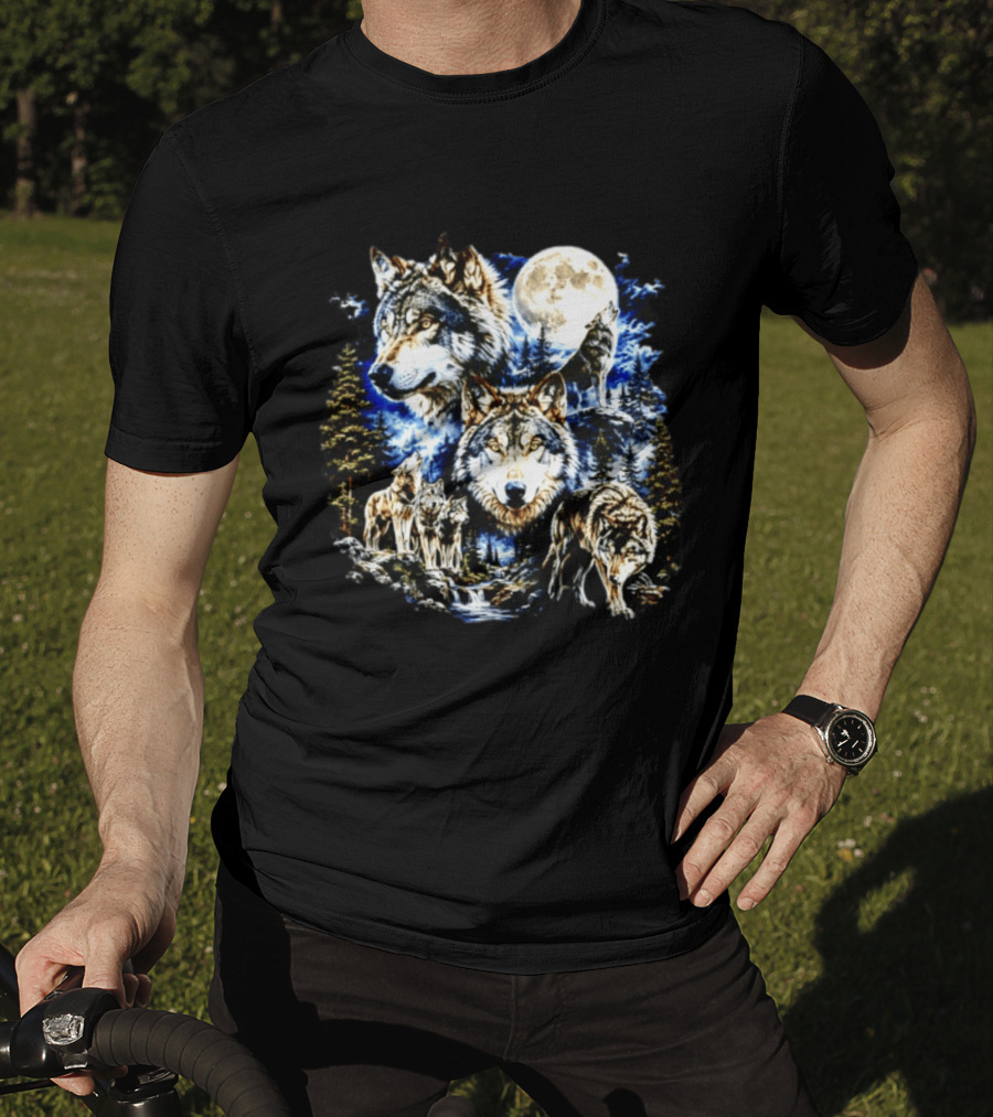 MS Studio Wolf Pack Full Moon Forest Wilderness Nature T-Shirt
