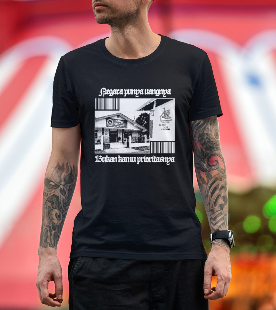 Negara Punya Uangnya Bukan Kamu Prioritasnya Monochrome House And Trees T-Shirt