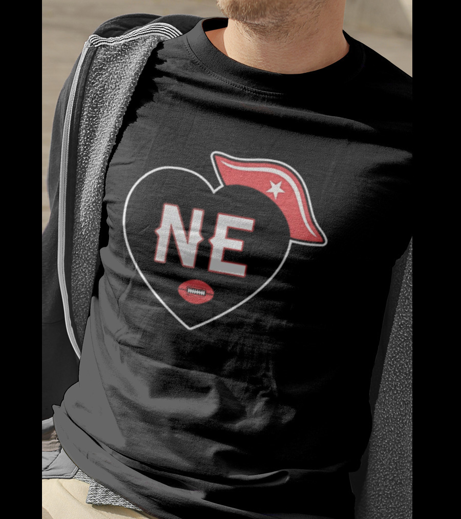 New England NE Heart Football Star Hat T-Shirt