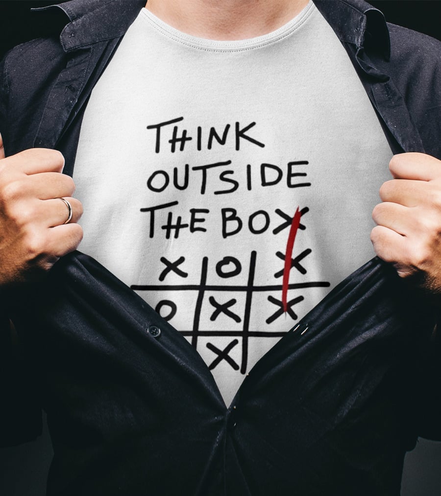 Think Outside The Box Tic Tac Toe Creativity Strategy Game Winning Move T-Shirt