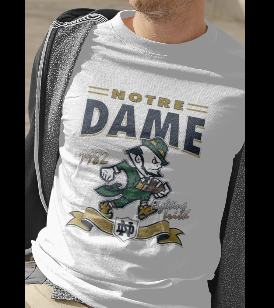 Notre Dame Fighting Irish Leprechaun 1982 Vintage Football T-Shirt