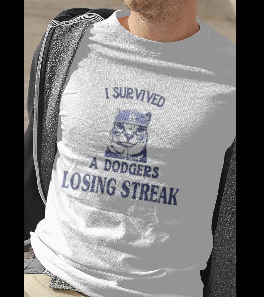 I Survived A Dodgers Losing Streak Funny Bulldog Dodgers Baseball Fan T-Shirt
