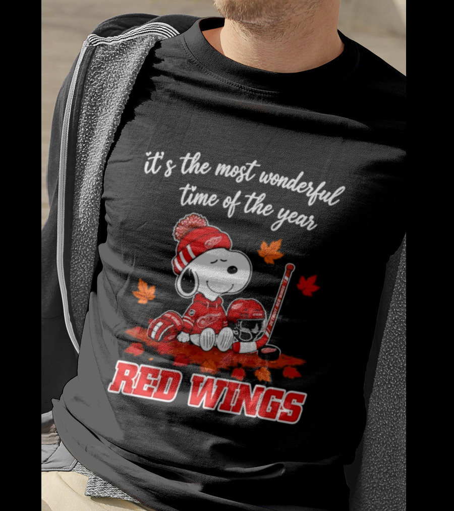 It's The Most Wonderful Time Of The Year Detroit Red Wings Snoopy Halloween 2026 T-Shirt