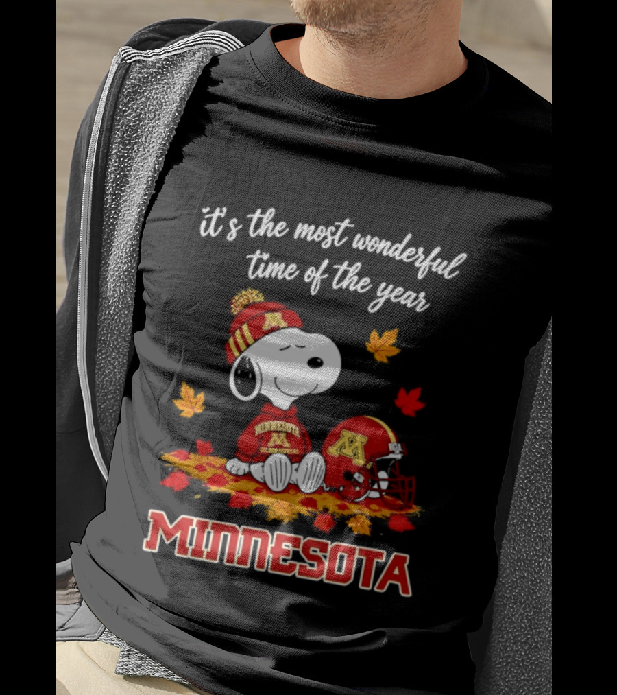 Minnesota Golden Gophers Snoopy Fall Autumn Leaves It's The Most Wonderful Time Of The Year T-Shirt