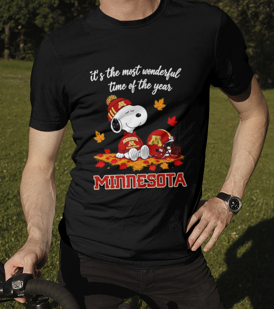 Minnesota Golden Gophers Snoopy Fall Autumn Leaves It's The Most Wonderful Time Of The Year T-Shirt