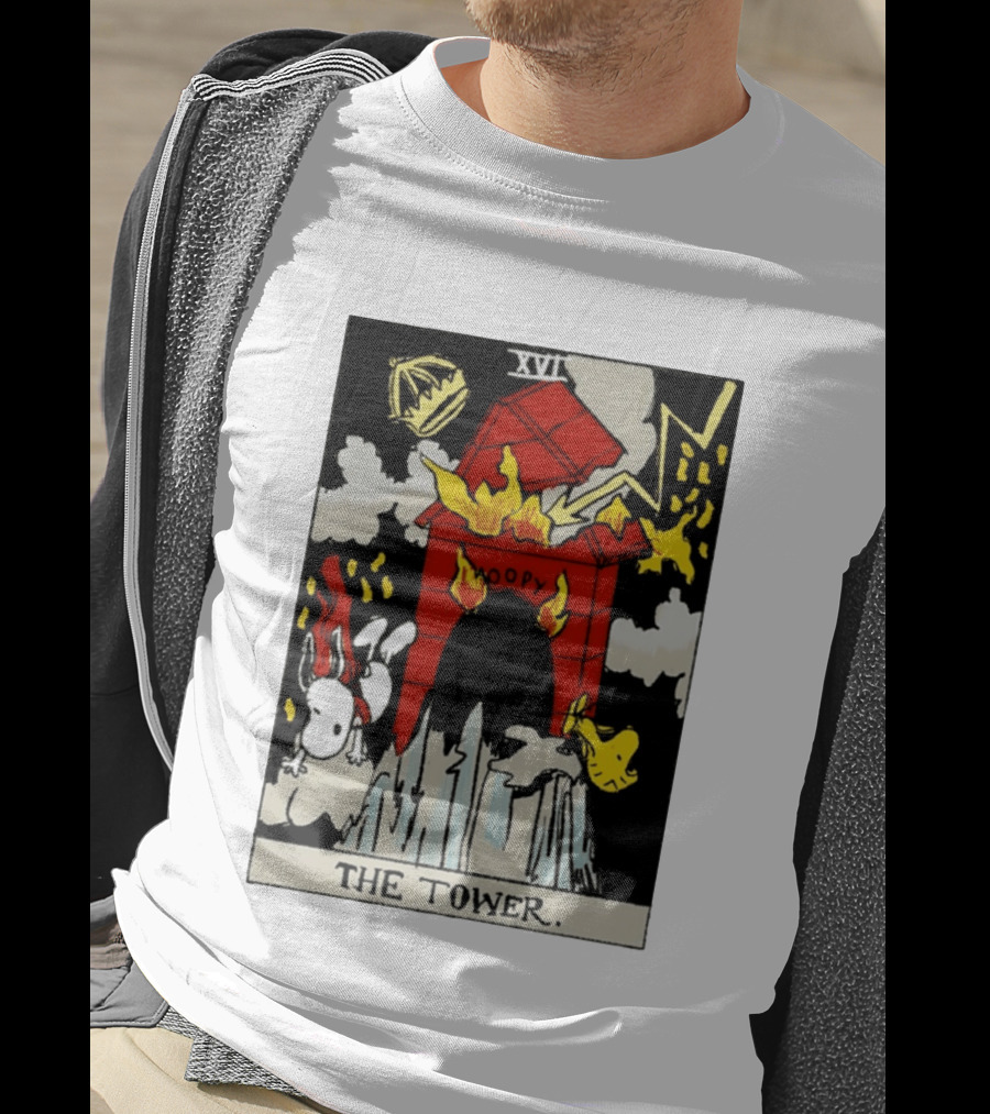 Snoopy The Tower Tarot Card XVII Lightning Flames Clouds Woodstock T-Shirt
