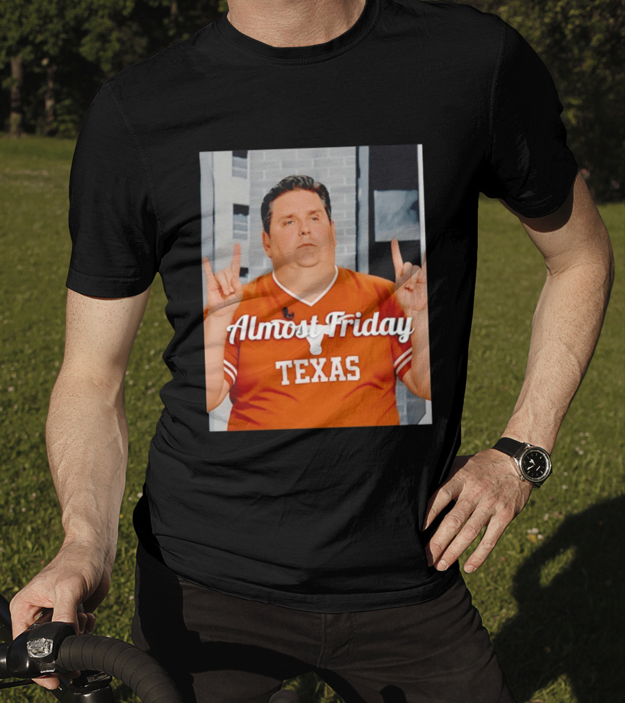 Almost Friday Texas Longhorn Hook 'EM T-Shirt