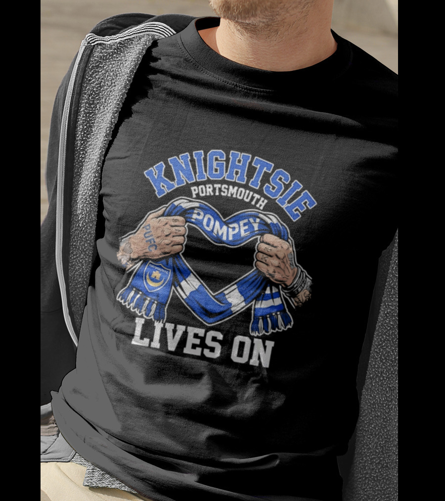 KNIGHTSIE Portsmouth PUFC Pompey Lives On T-Shirt