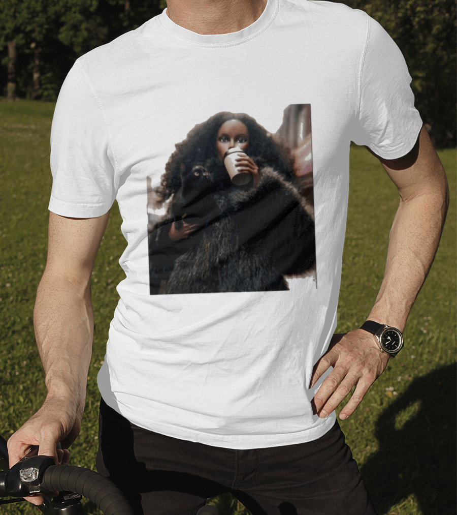 Diana's Cat Club Fashionable Coffee Moment With Furry Coat And Black Cat T-Shirt