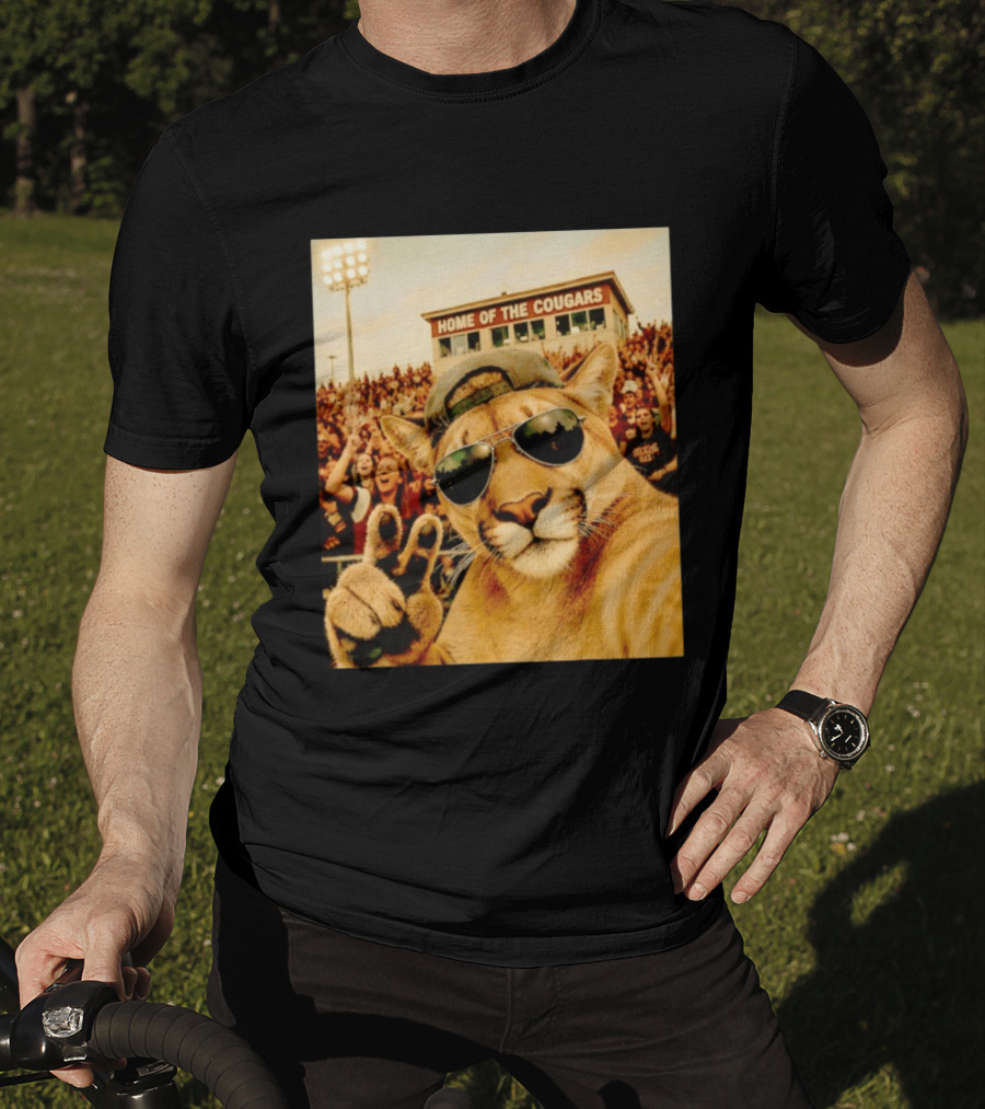 Cougar Selfie Home Of The Cougars Game Day Crowd T-Shirt
