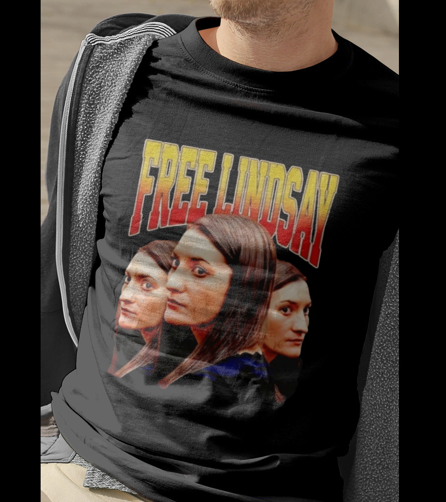 FREE LINDSAY Clancy Multiple Faces T-Shirt