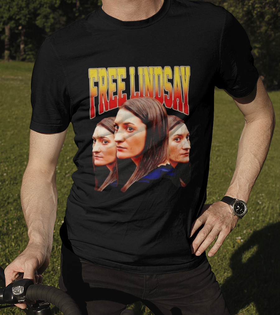 FREE LINDSAY Clancy Multiple Faces T-Shirt