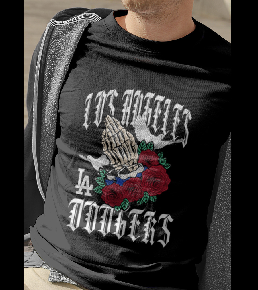 Los Angeles Dodgers Gothic Bloom Praying Hands Roses Halloween 2026 T-Shirt