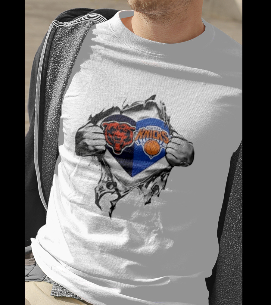 Chicago Bears New York Knicks Heart Symbol Fan Pride Collaboration T-Shirt