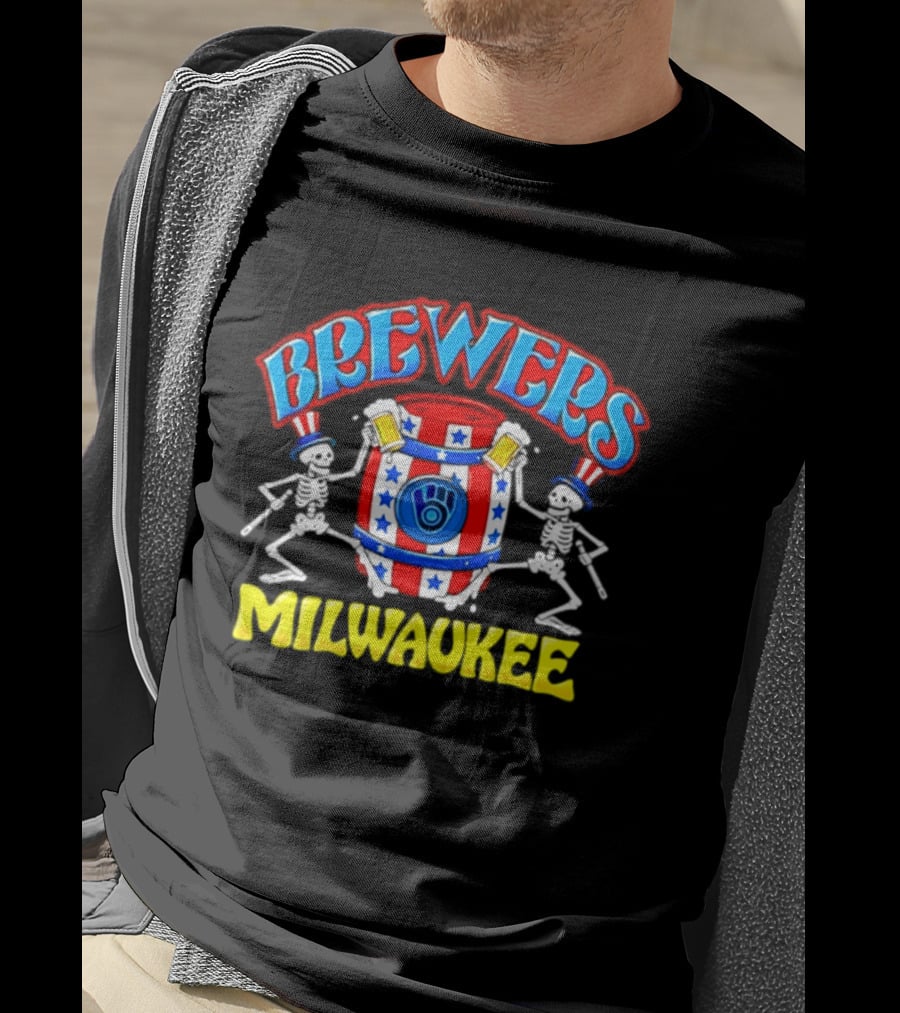 Brewers Milwaukee Skeleton Patriotic Barrel T-Shirt