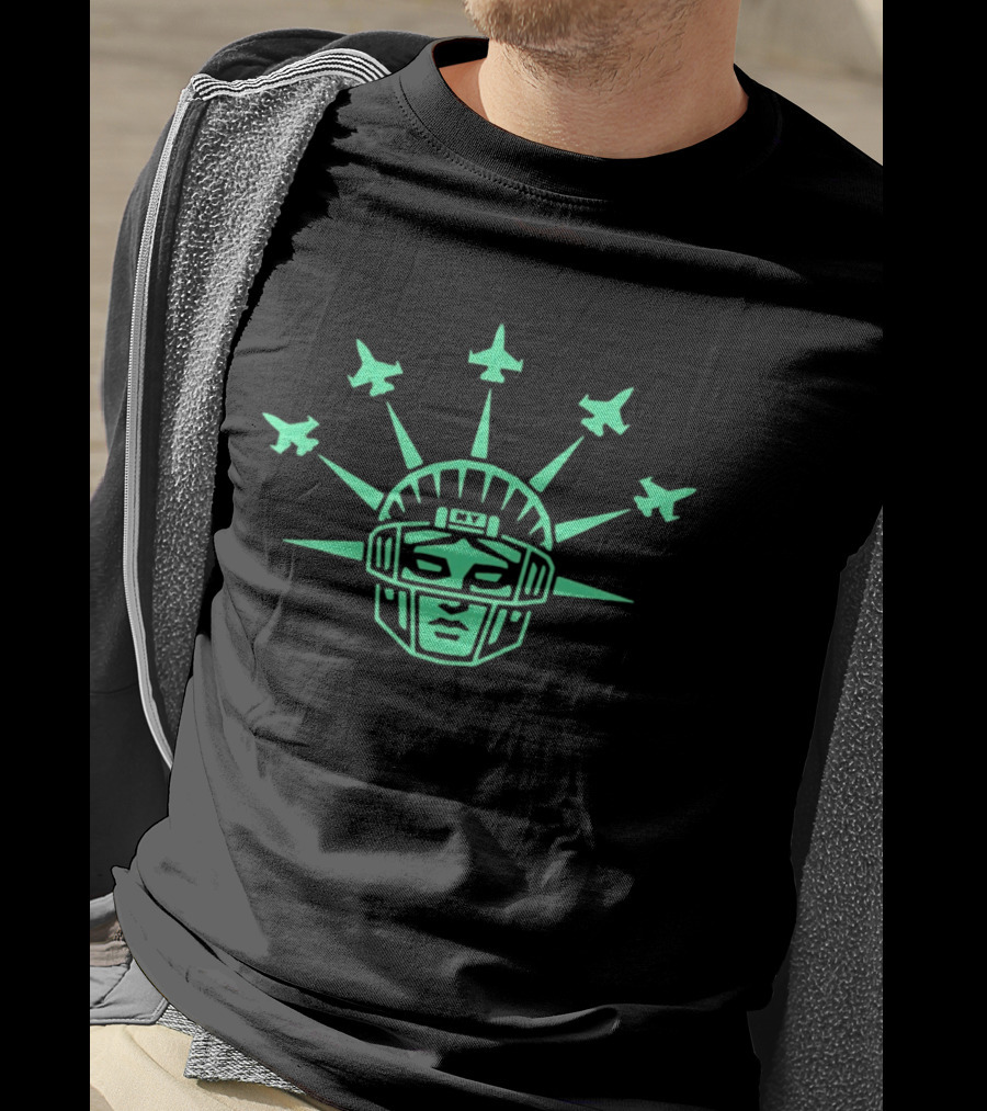 Statue Liberty Helmet New York Jets Football Formation T-Shirt