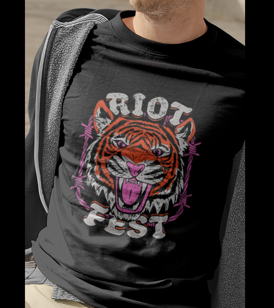 Riot Fest 2026 Chicago Douglass Park Tiger Lineup September 18 20 T-Shirt