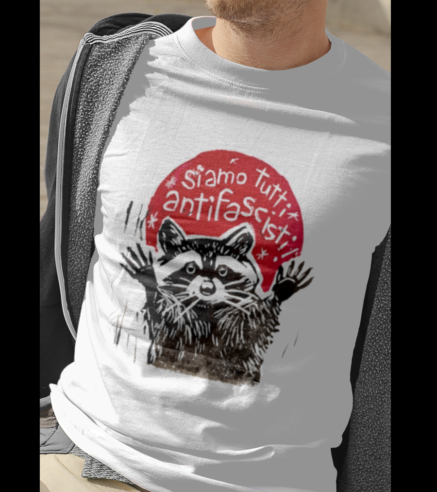 Siamo Tutti Antifascisti Raccoon Image T-Shirt