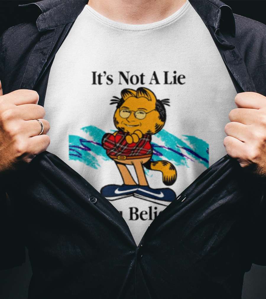 George Costanza Garfield Mashup It's Not A Lie If You Believe It T-Shirt