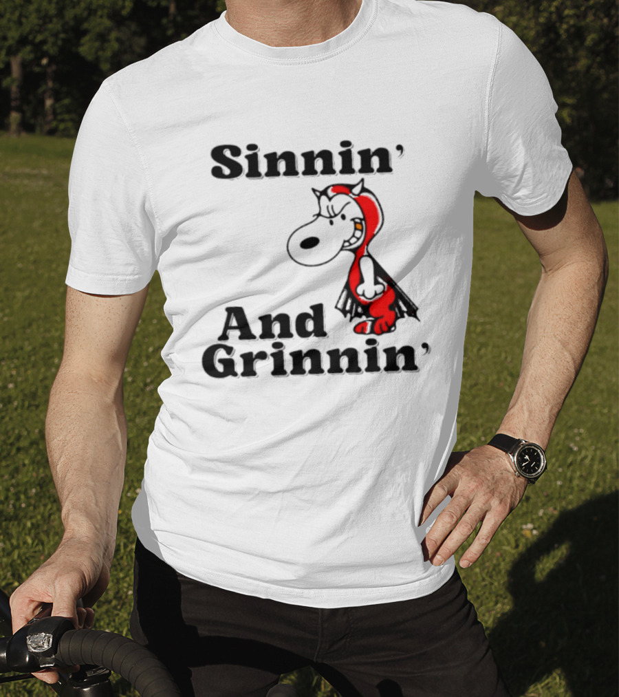 Sinnin' And Grinnin' Snoopy Devil Peanuts Cartoon T-Shirt