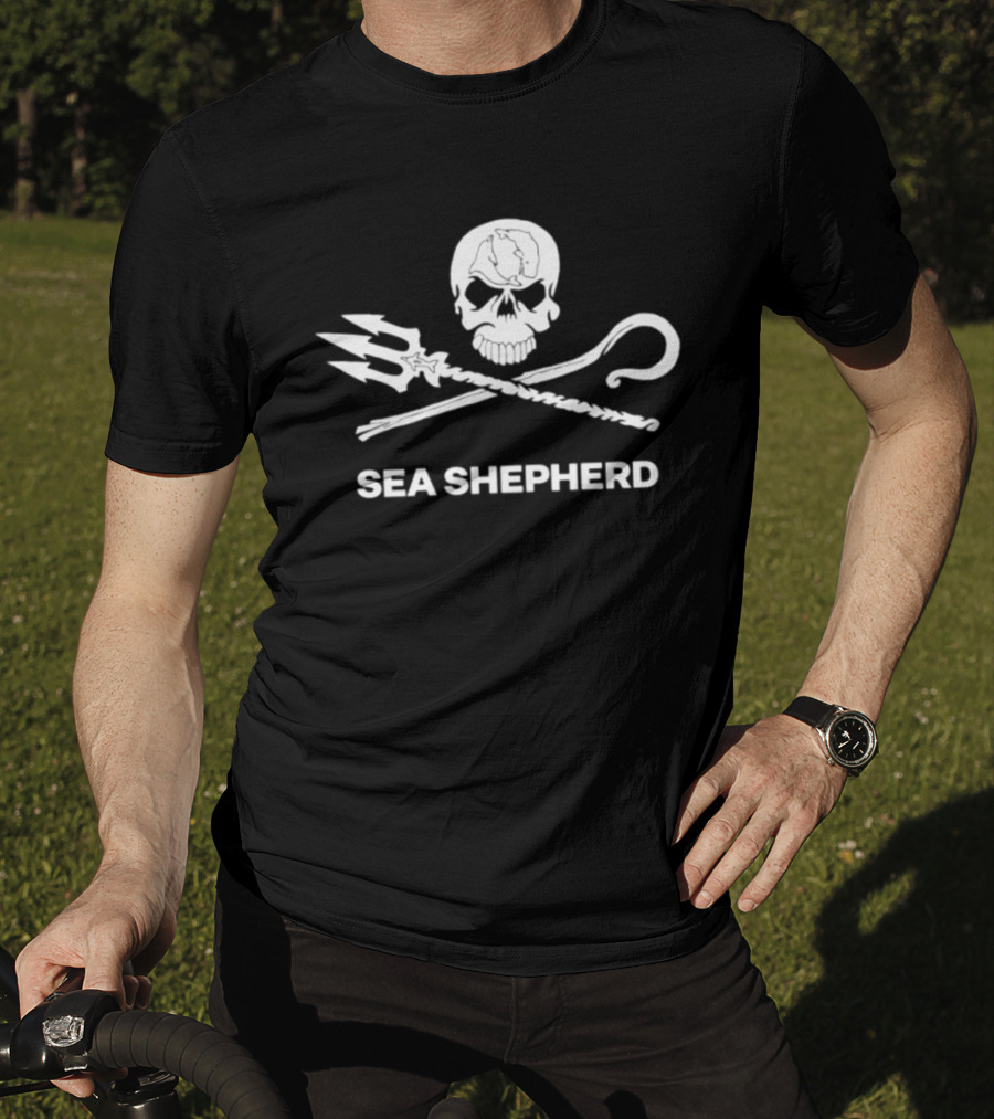 Sea Shepherd Jolly Roger Skull And Crossbones Trucker Hat T-Shirt