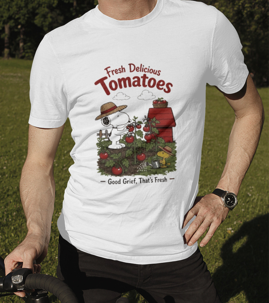 Snoopy Fresh Delicious Tomatoes Good Grief That's Fresh Garden Scene T-Shirt