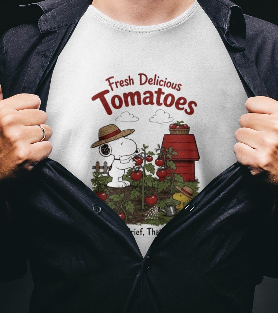 Snoopy Fresh Delicious Tomatoes Good Grief That's Fresh Garden Scene T-Shirt