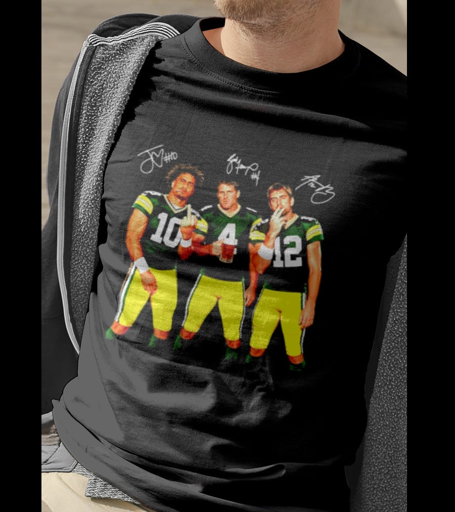 Brett Favre Aaron Rodgers Jordan Love Green Bay Packers Middle Finger Beer Smoking Signatures T-Shirt