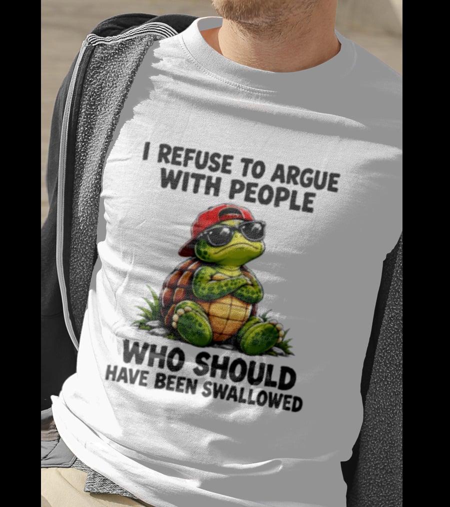 I Refuse To Argue Cool Turtle Red Hat Sunglasses Retro Fun T-Shirt