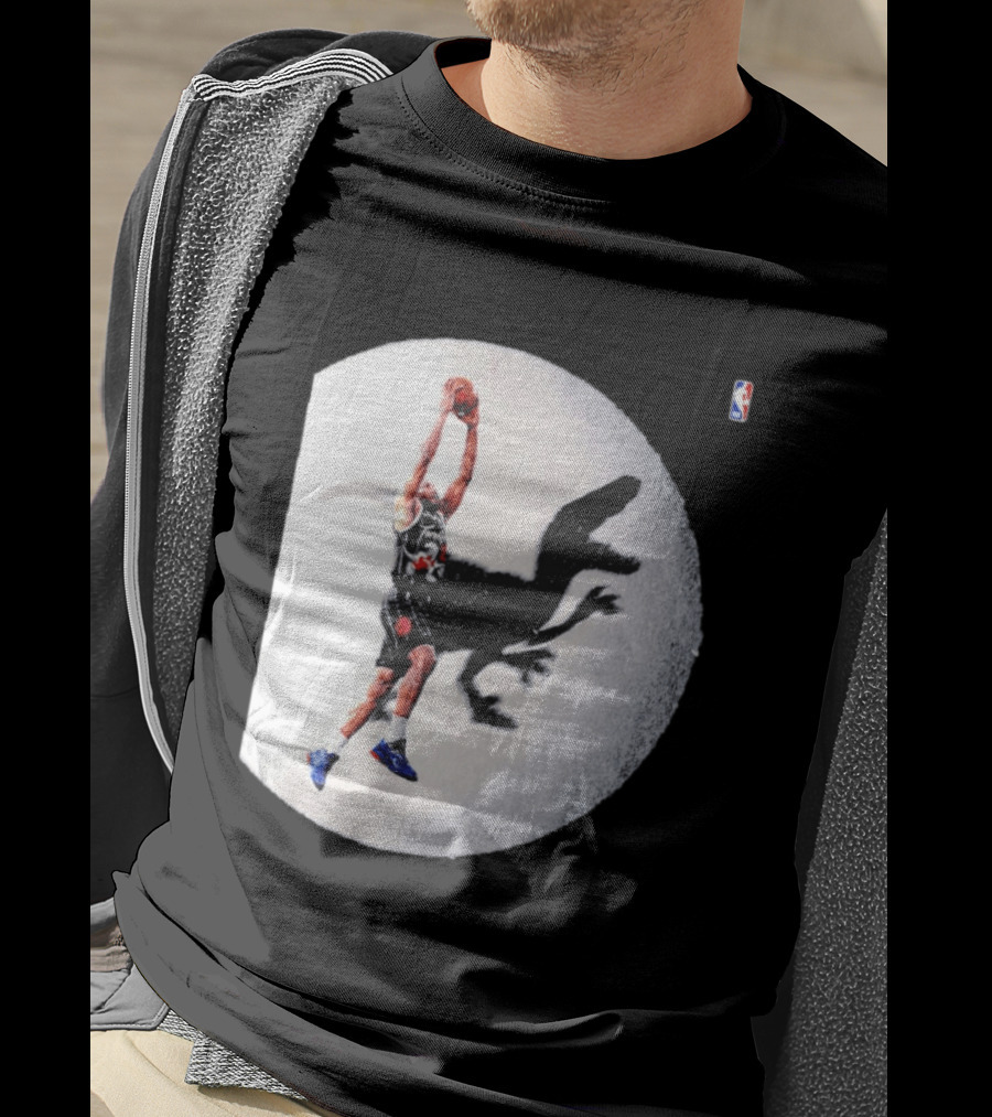 Kawhi Leonard Toronto Raptors Shadow Dunk With Raptor Silhouette Basketball T-Shirt