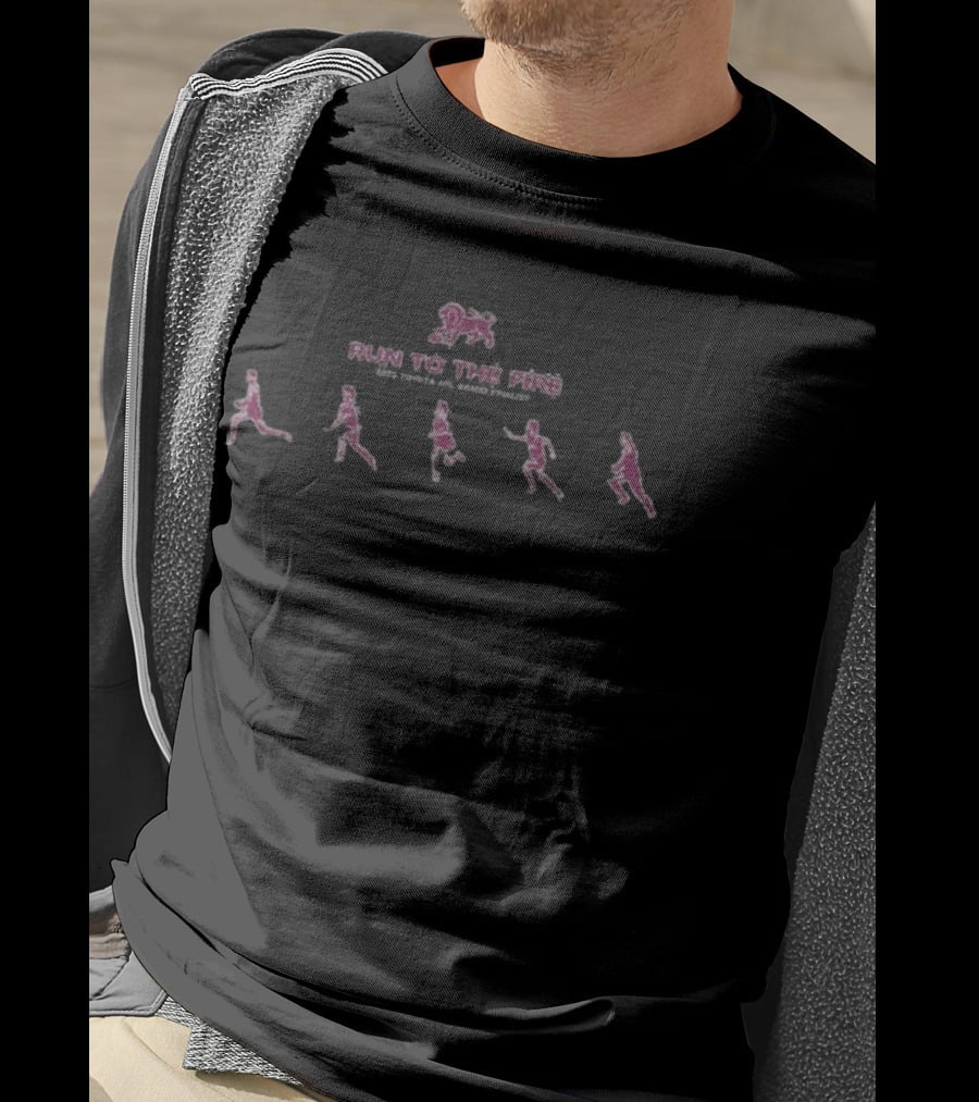 Run To The Fire 2026 AFL Grand Finalist Running Figures And Lion T-Shirt
