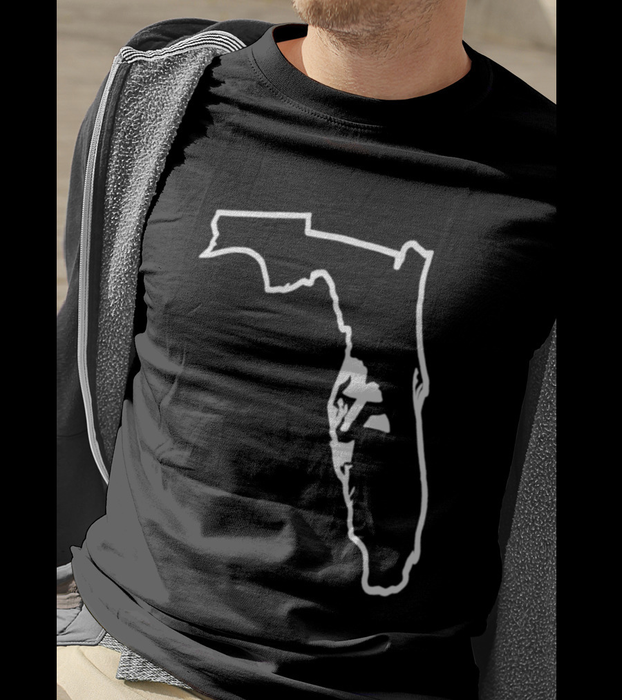 Florida State Outline Map White On Black T-Shirt