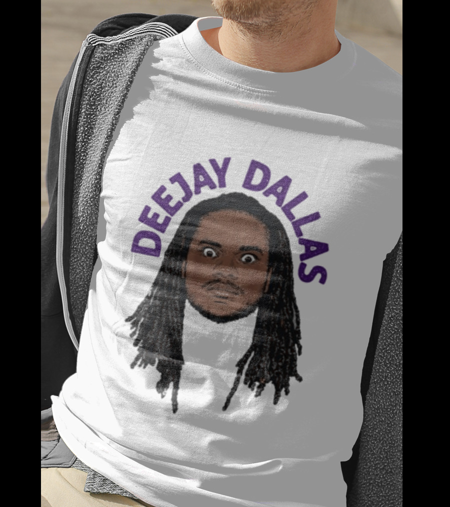 DeeJay Dallas Headshot Illustration Minnesota Football T-Shirt