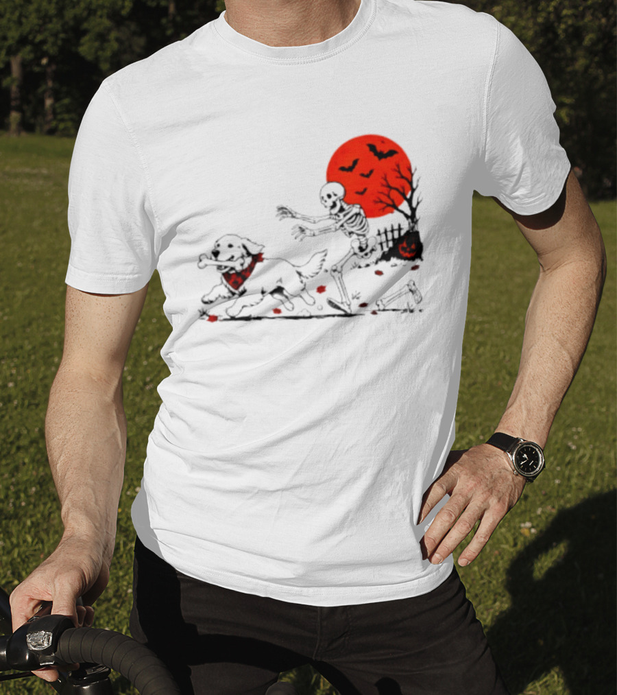 Golden Retriever And Skeleton Chase Under Red Moon With Bats And Pumpkin T-Shirt