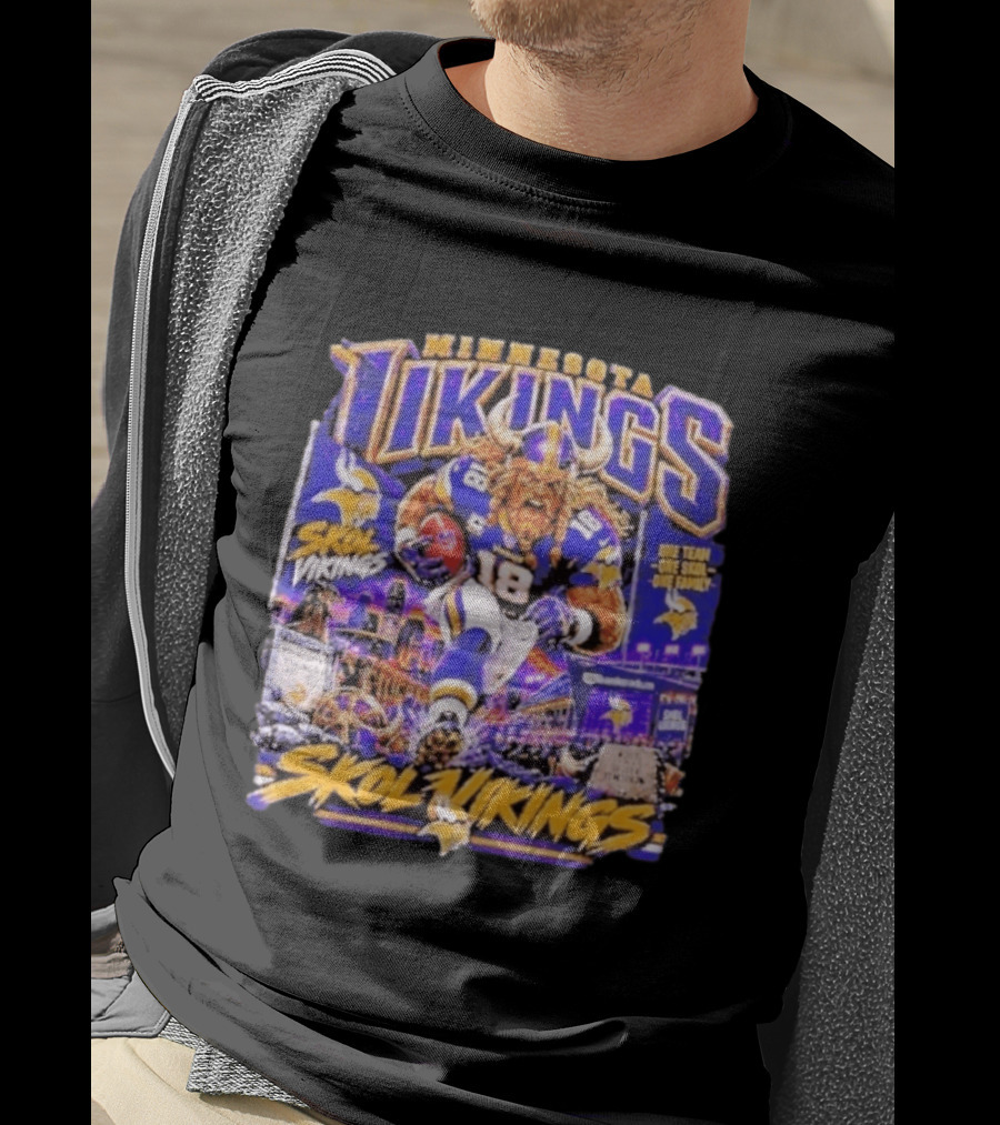 Minnesota Vikings Skol Vikings One Team One Skol One Family 18 Football City Highlights T-Shirt