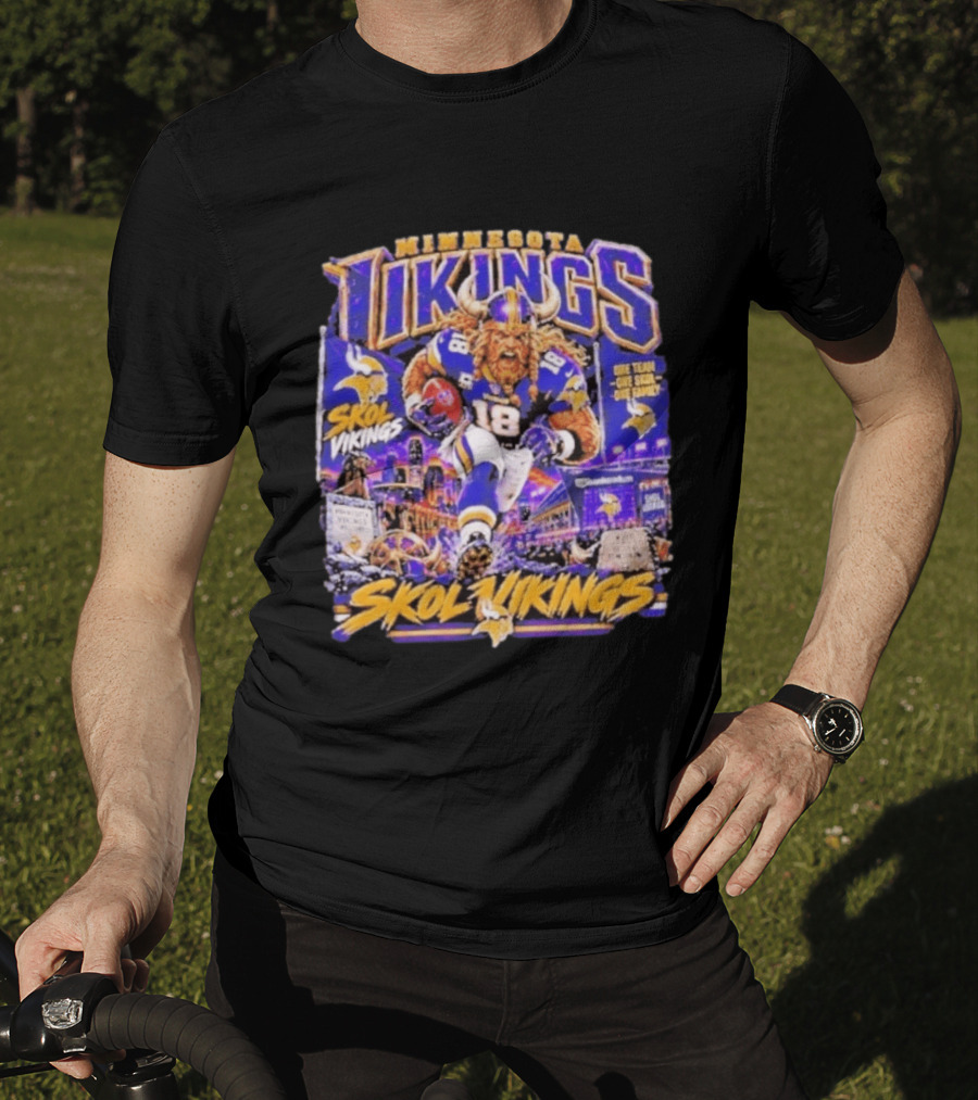 Minnesota Vikings Skol Vikings One Team One Skol One Family 18 Football City Highlights T-Shirt