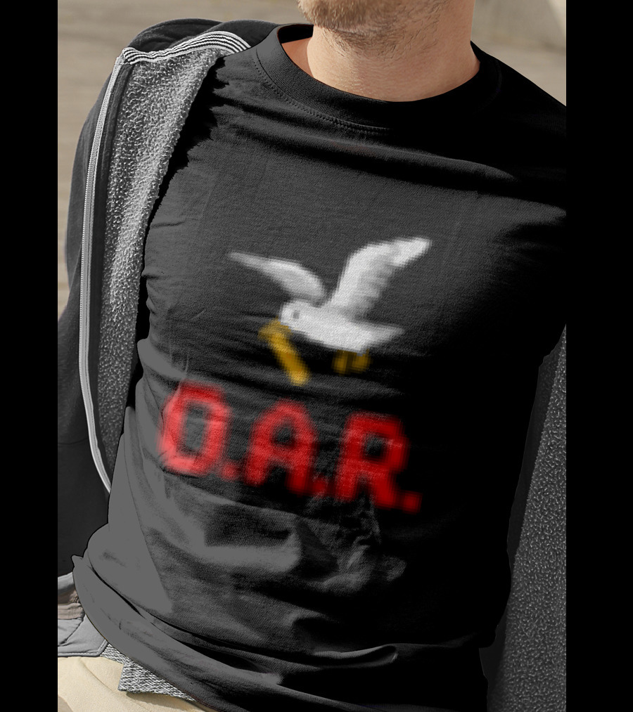 O.A.R. Vintage Seagull With Red T-Shirt