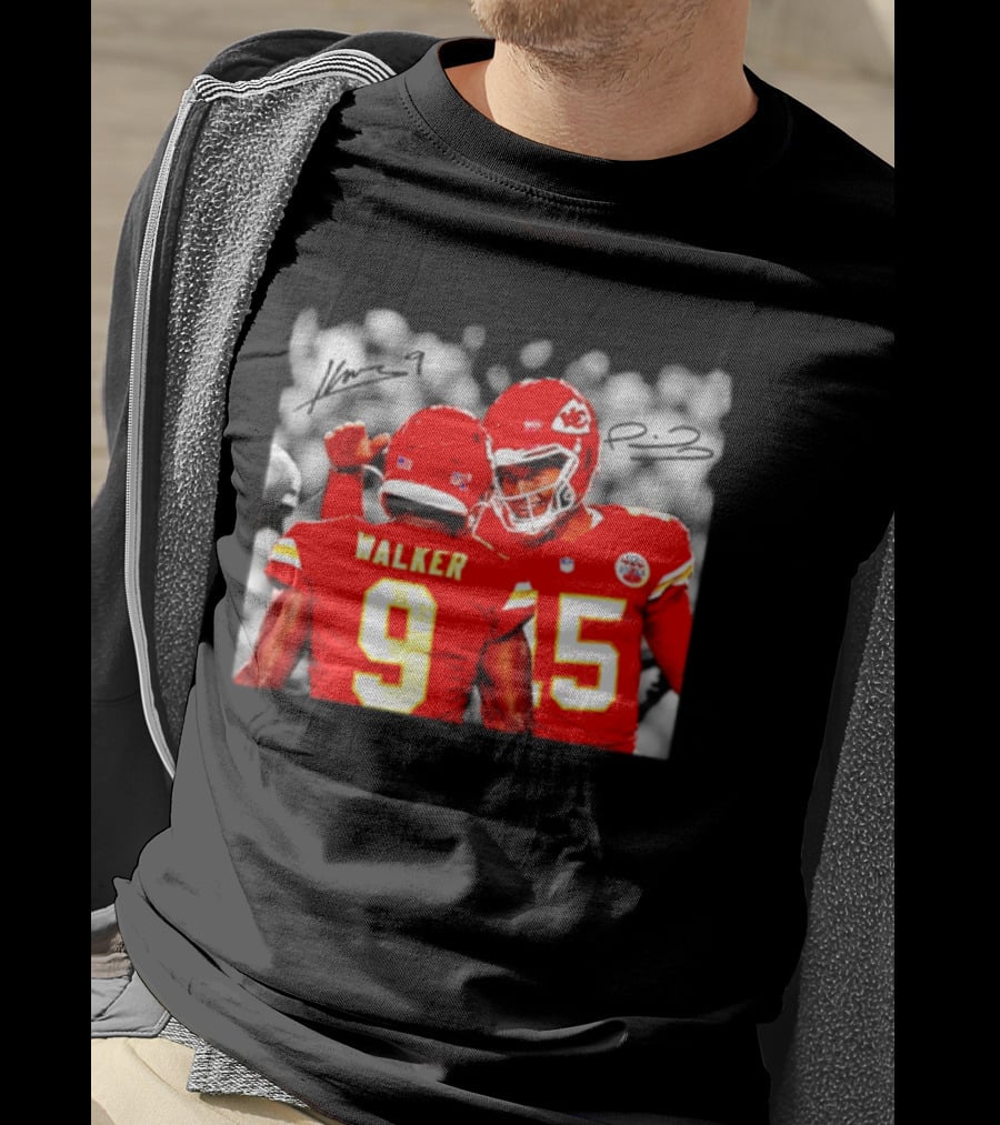 Patrick Mahomes Kenneth Walker III Kansas City Chiefs Player Signatures T-Shirt