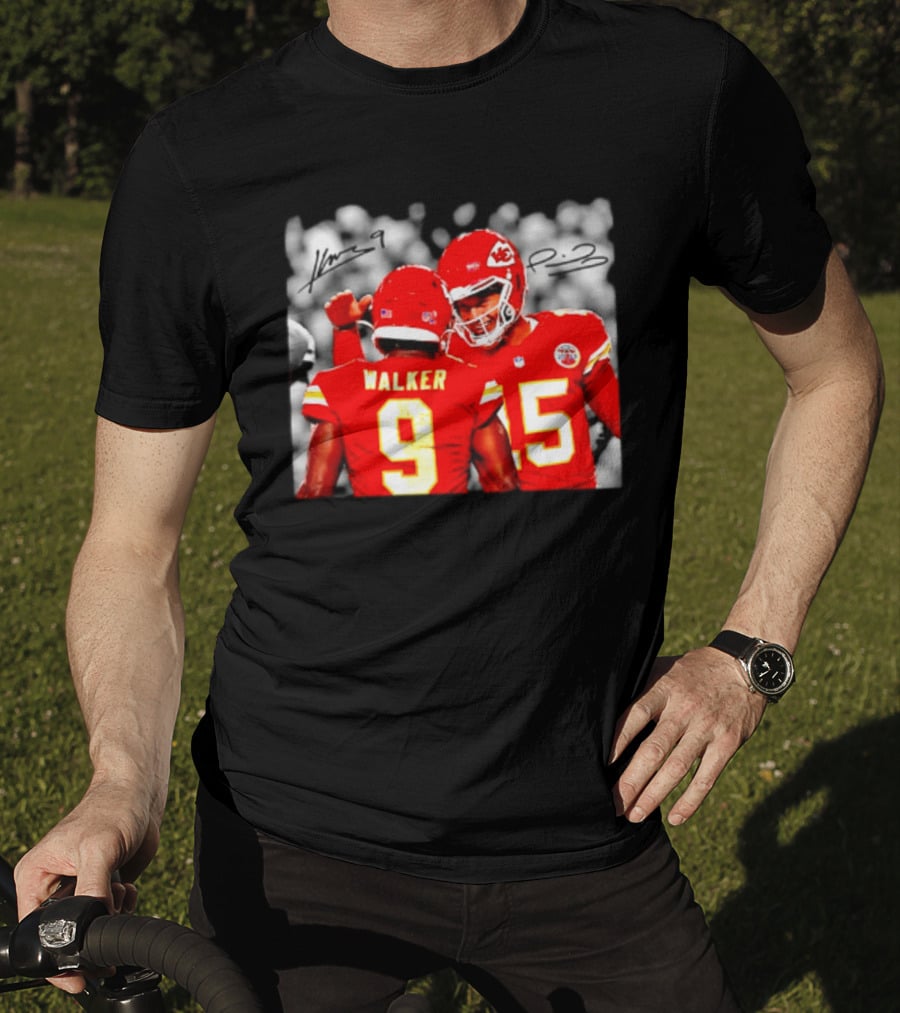 Patrick Mahomes Kenneth Walker III Kansas City Chiefs Player Signatures T-Shirt