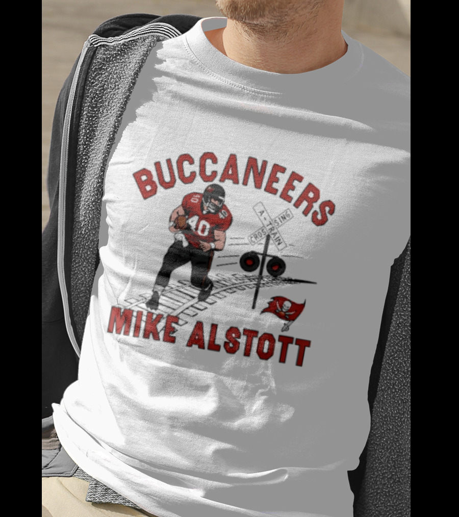 Buccaneers Mike Alstott Football Player Railroad Crossing T-Shirt