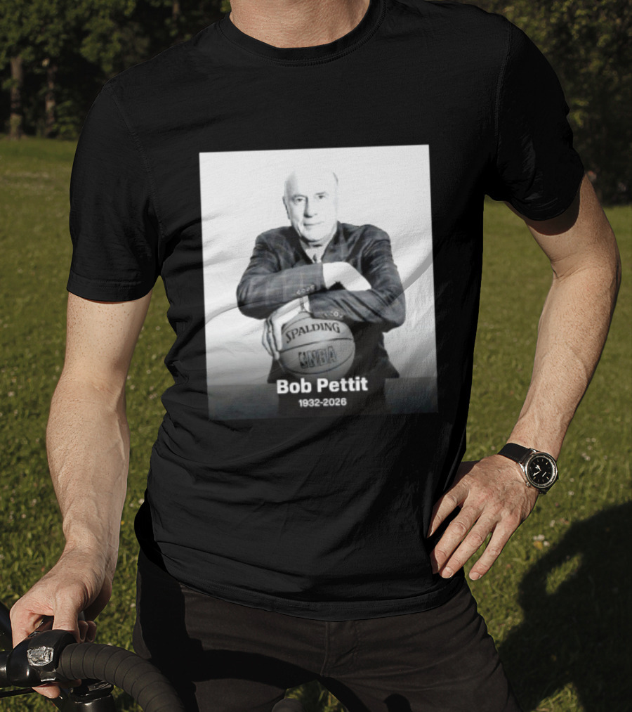 Bob Pettit 1932 2026 Spalding NBA Naismith Hall Of Famer T-Shirt