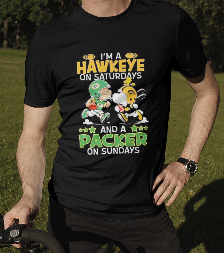Peanuts I Am A Hawkeye On Saturdays And A Packer On Sundays T-Shirt