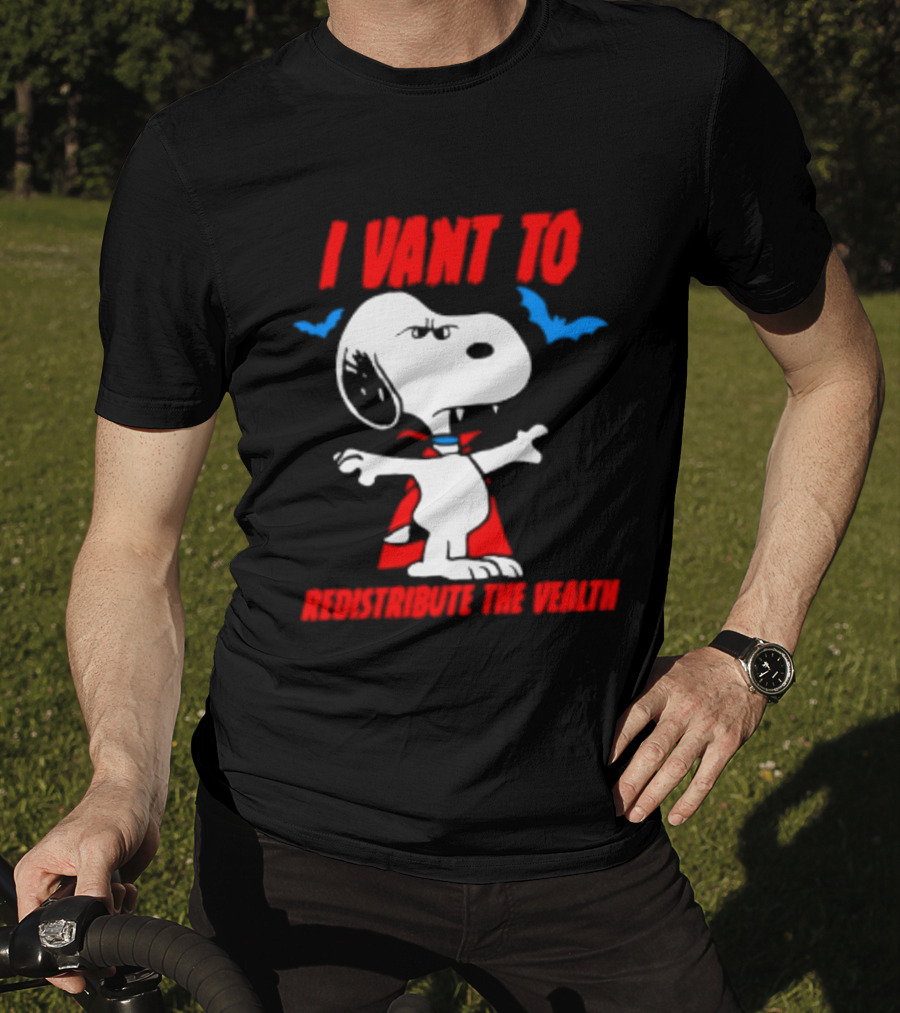 Snoopy I Want To Redistribute The Wealth Halloween Dracula Bats T-Shirt