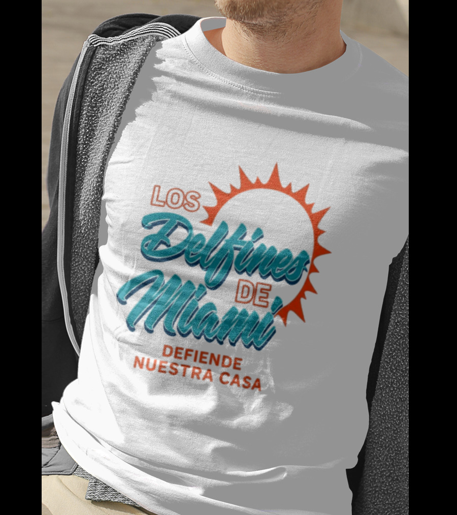 Los Delfines De Miami Defiende Nuestra Casa Solar T-Shirt