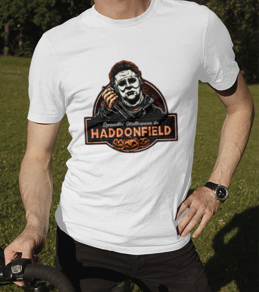 Michael Myers Spendin' Halloween In Haddonfield With Pumpkins T-Shirt