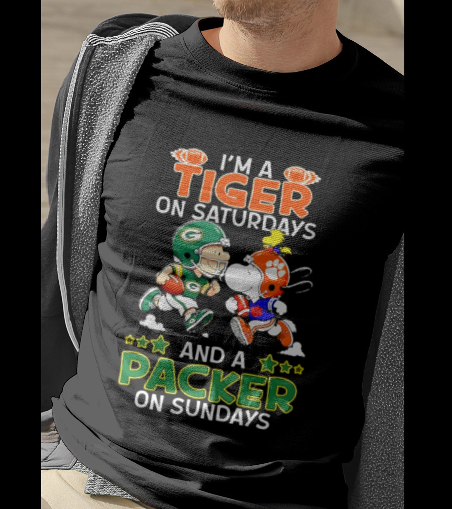 Clemson Tigers Fan On Saturdays Green Bay Packers Supporter On Sundays Football Peanuts T-Shirt