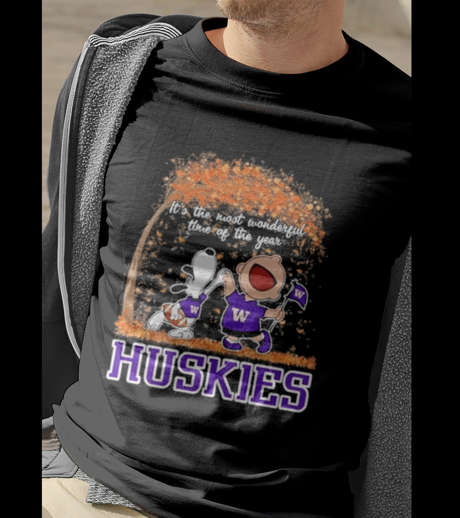 Washington Huskies Snoopy Charlie Brown Autumn 2026 Most Wonderful Time T-Shirt